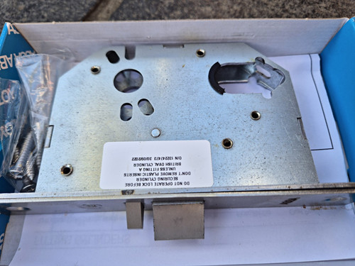 Assa abloy 3084 - abloy,