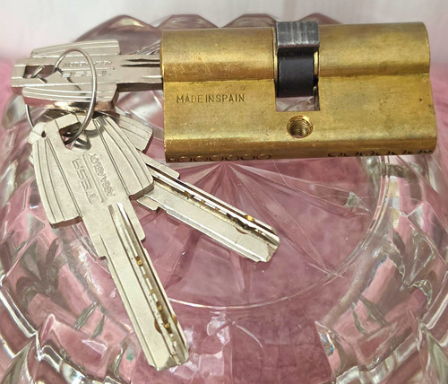 Tesa assa abloy t60 euro - abloy,