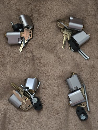 Please read assa - *please, abloy