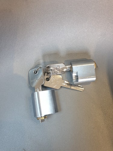 Scandinavian oval lock - scandinavian,